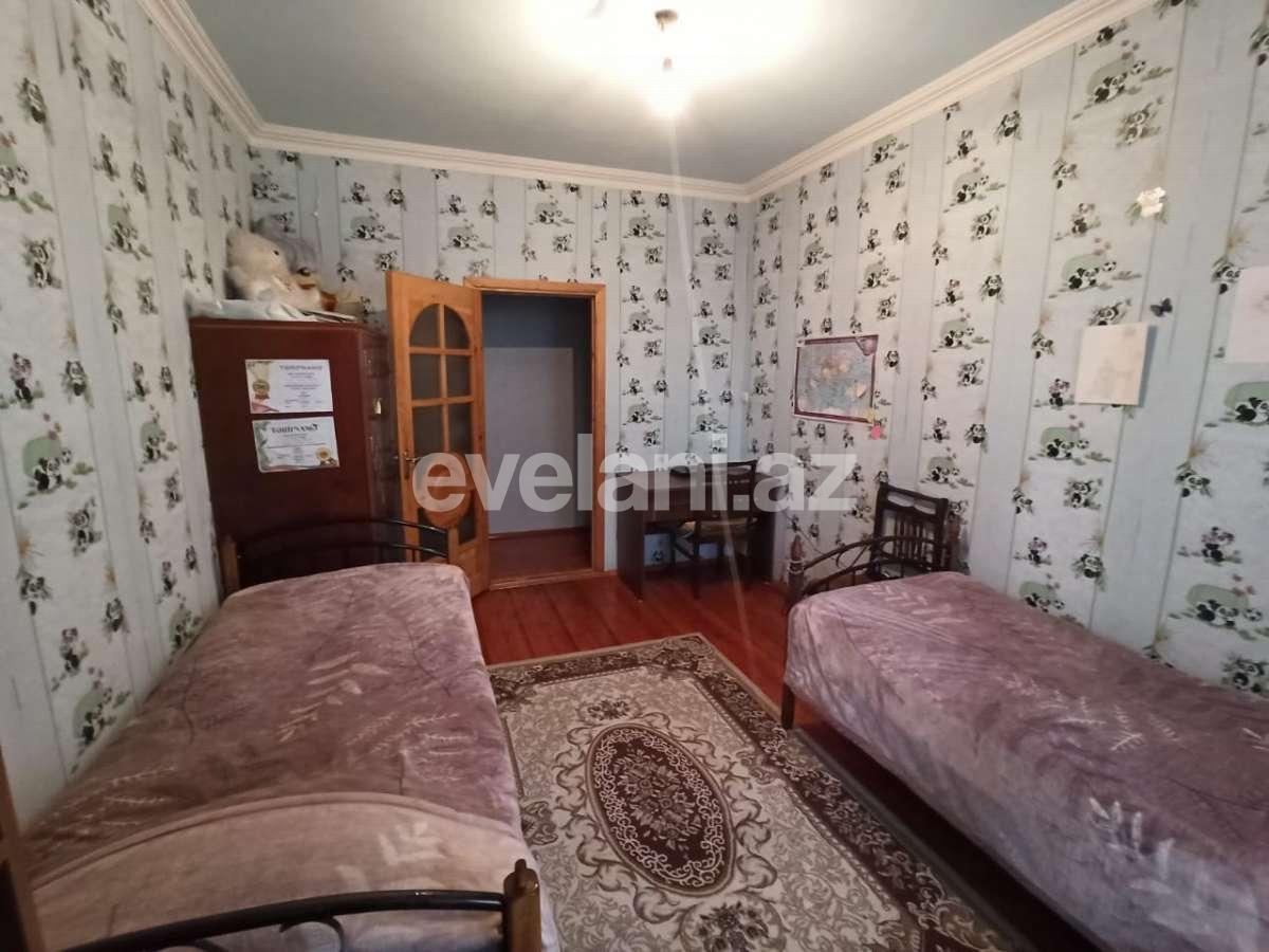 Satılır, köhnə tikili, 4 otaqlı, 83 m², Bakı, Sabunçu r, Bakıxanov q, Neftçilər m.