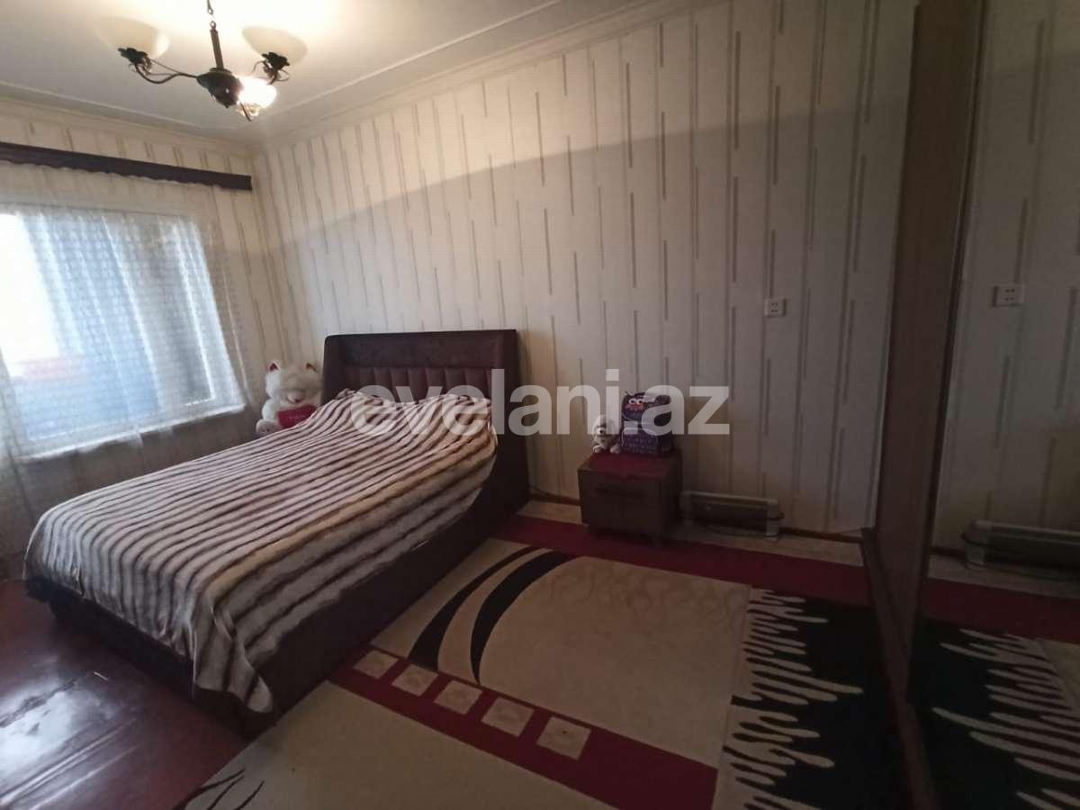 Satılır, köhnə tikili, 4 otaqlı, 83 m², Bakı, Sabunçu r, Bakıxanov q, Neftçilər m.