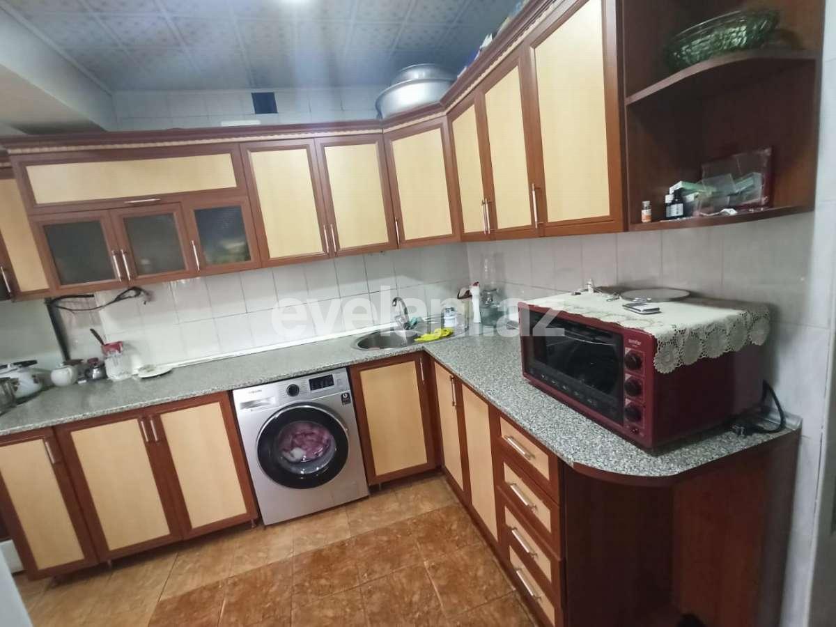 Satılır, köhnə tikili, 4 otaqlı, 83 m², Bakı, Sabunçu r, Bakıxanov q, Neftçilər m.
