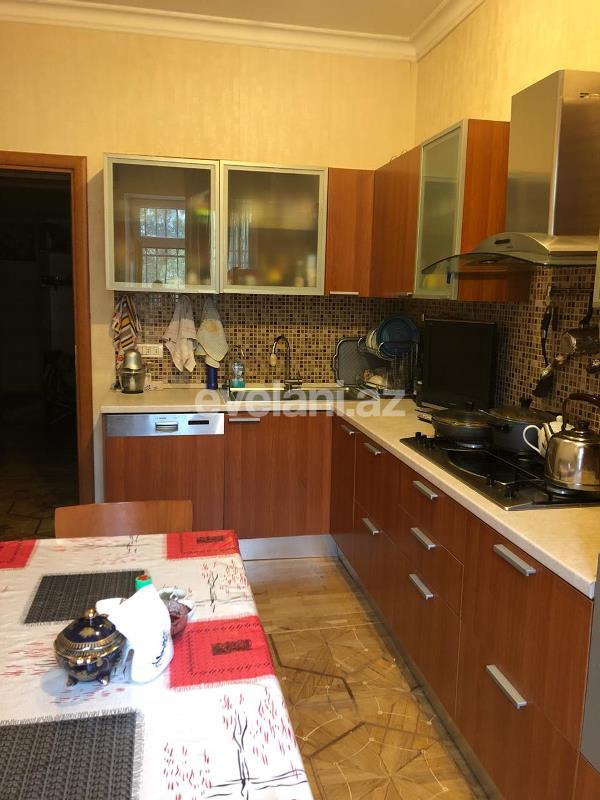 Продаётся, вторичка, 5-комнаты, 160 m², Баку, Ясамальский r.