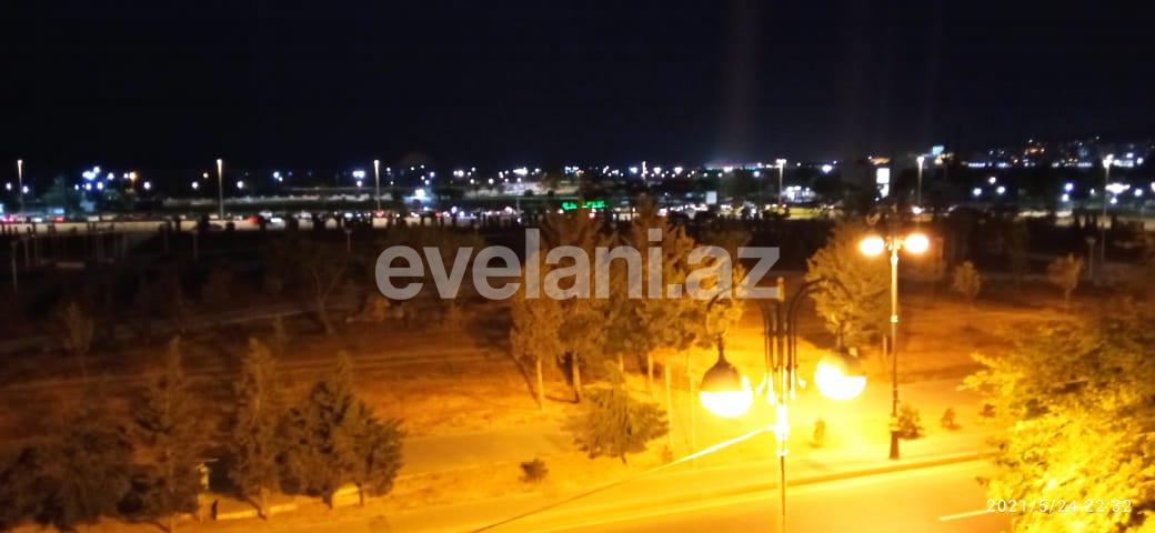 Rent, old building, 3 room, 90 m², Shah Ismail Khatai m.