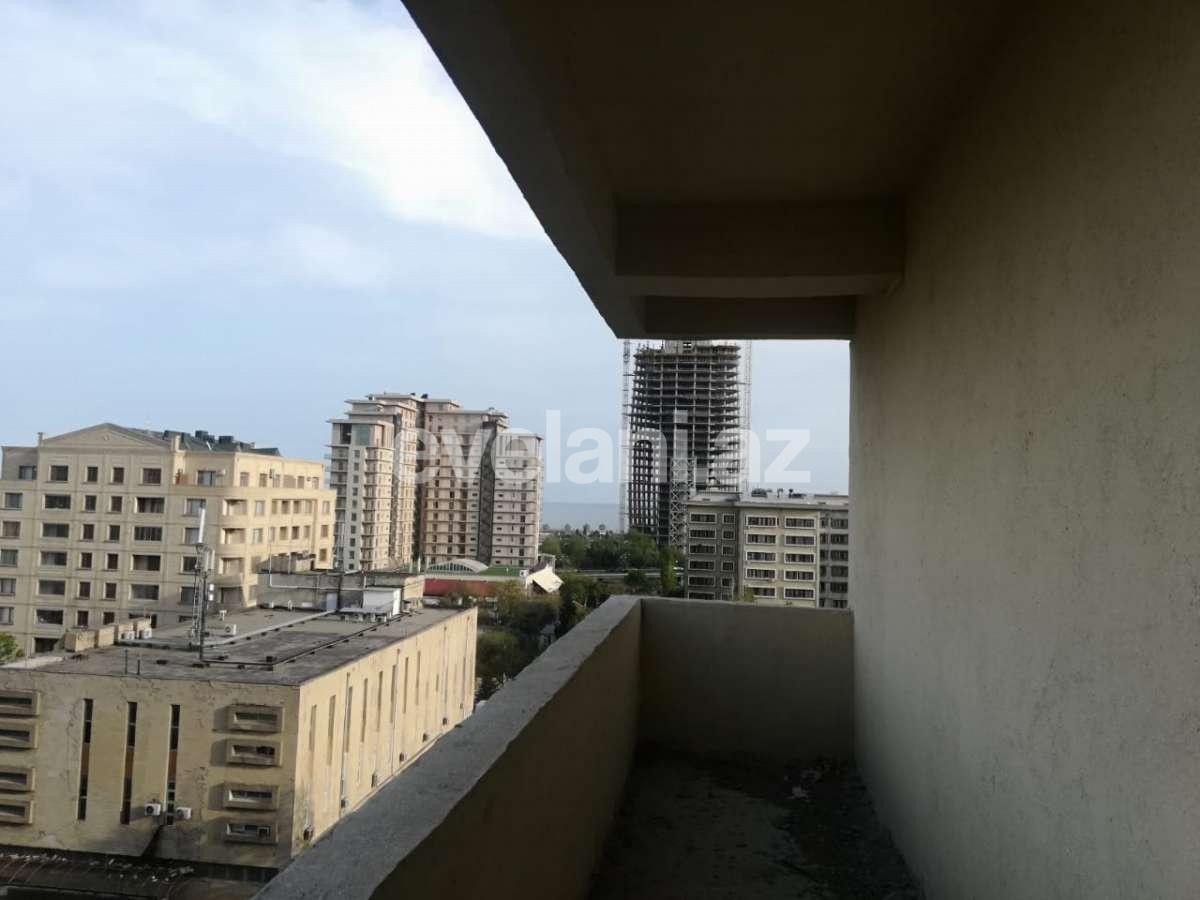 Satılır, yeni tikili, 2 otaqlı, 107 m², Şah İsmayıl Xətai m.