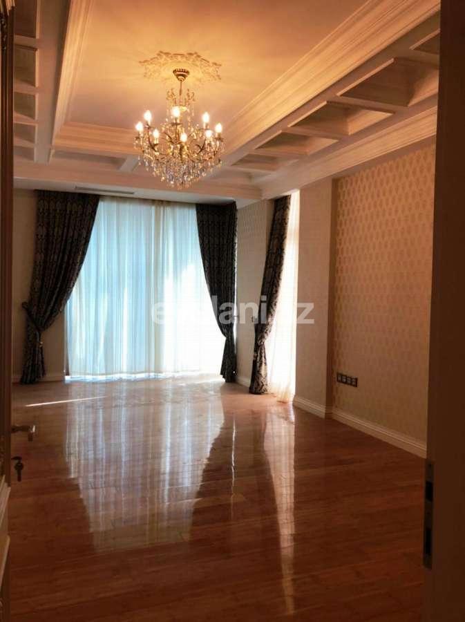 Sale, new building, 4 room, 240 m², Khatai r.