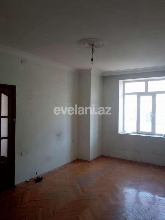 Satılır, köhnə tikili, 2 otaqlı, 66 m², Bakı, Səbail r, İçəri Şəhər m.
