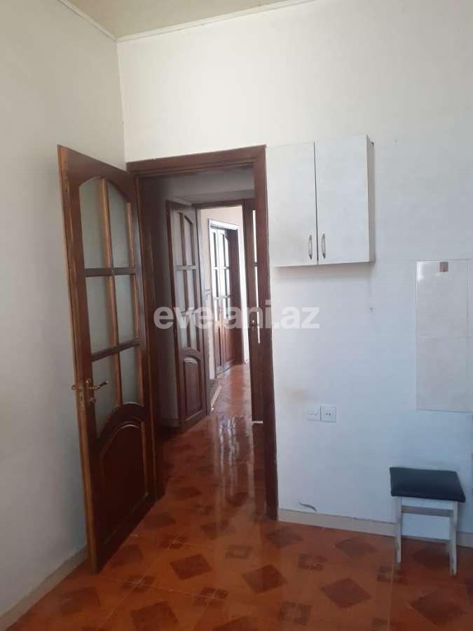 Satılır, köhnə tikili, 2 otaqlı, 66 m², Bakı, Səbail r, İçəri Şəhər m.