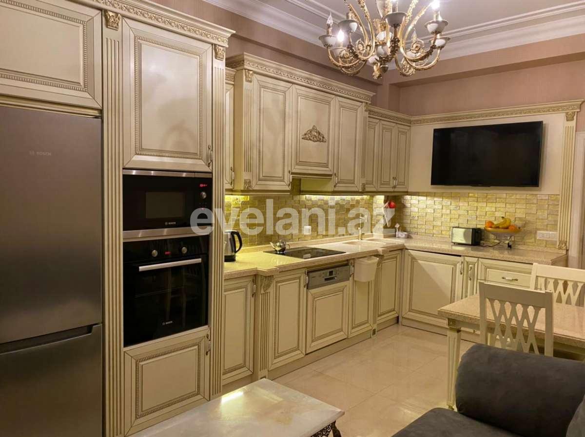 Satılır, yeni tikili, 3 otaqlı, 140 m², Şah İsmayıl Xətai m.