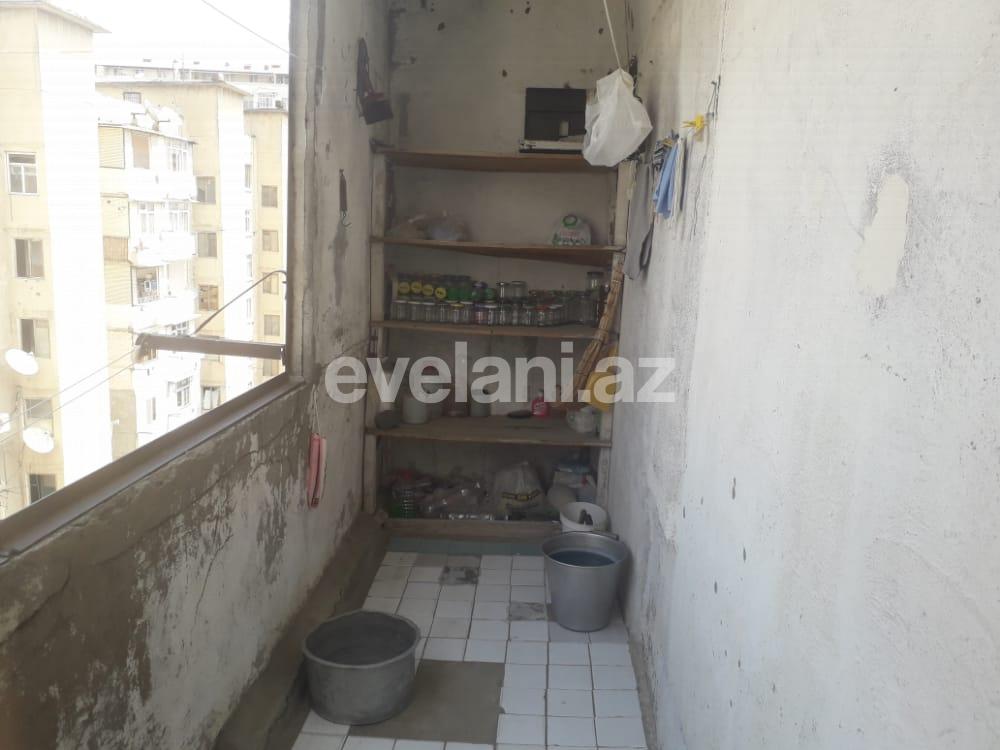 Satılır, köhnə tikili, 2 otaqlı, 50 m², Azadlıq prospekti m.