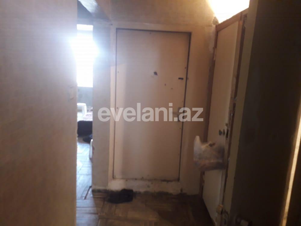 Satılır, köhnə tikili, 2 otaqlı, 50 m², Azadlıq prospekti m.