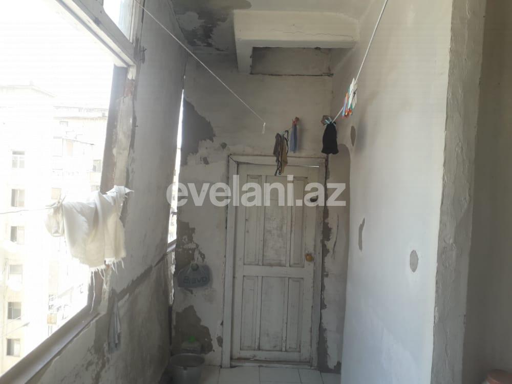 Satılır, köhnə tikili, 2 otaqlı, 50 m², Azadlıq prospekti m.