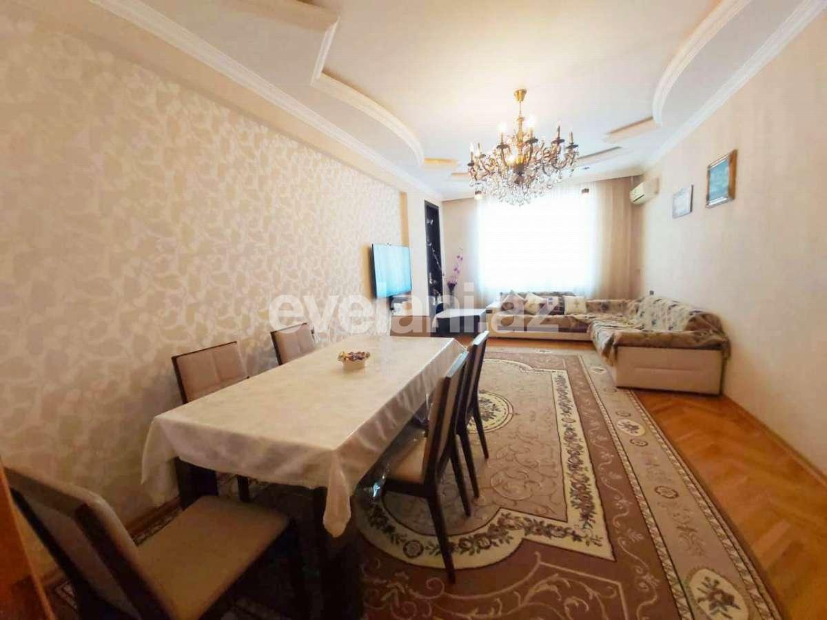 Satılır, yeni tikili, 2 otaqlı, 100 m², İnşaatçılar m.