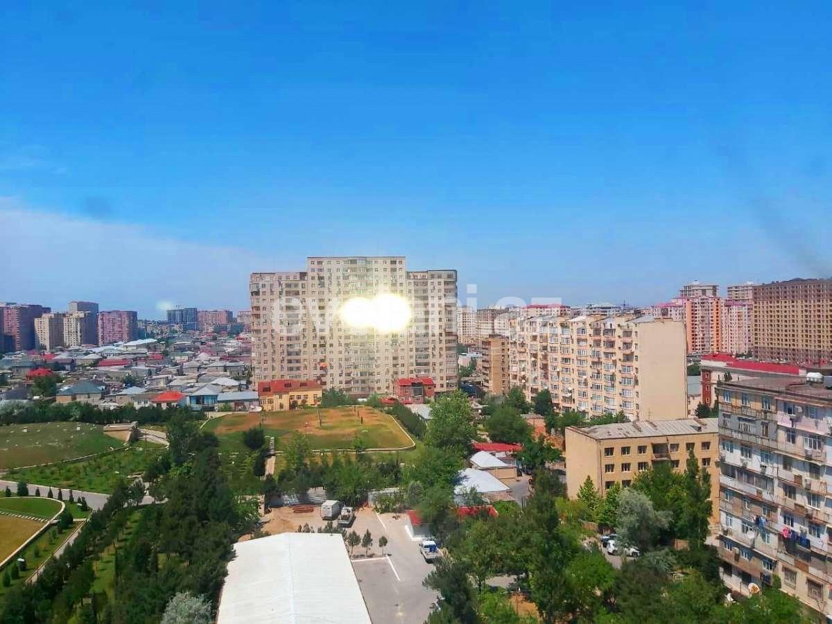 Satılır, yeni tikili, 2 otaqlı, 100 m², İnşaatçılar m.