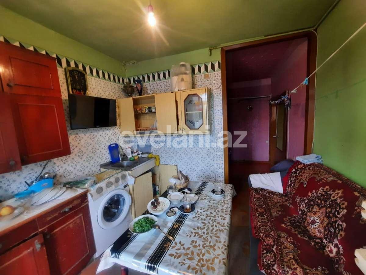 Satılır, köhnə tikili, 3 otaqlı, 80 m², Həzi Aslanov m.