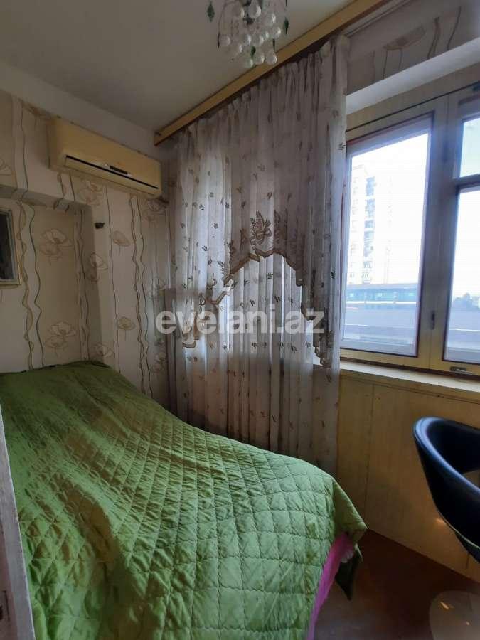 Satılır, köhnə tikili, 3 otaqlı, 80 m², Həzi Aslanov m.