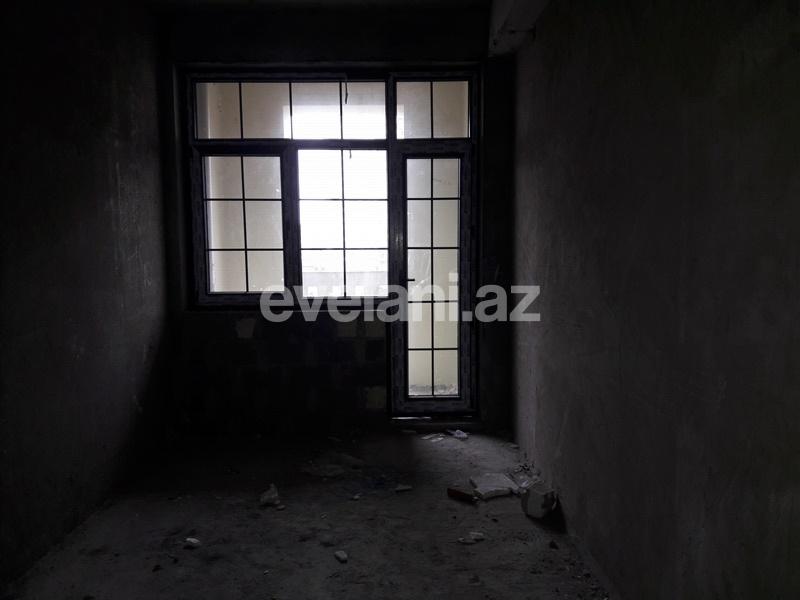 Satılır, yeni tikili, 3 otaqlı, 117 m², Bakı, Yasamal r, Yasamal q, Elmlər Akademiyası m.