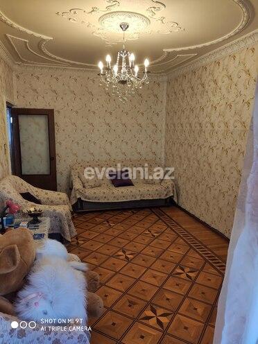 Satılır, köhnə tikili, 3 otaqlı, 70 m², 9-cu mikrorayon q.