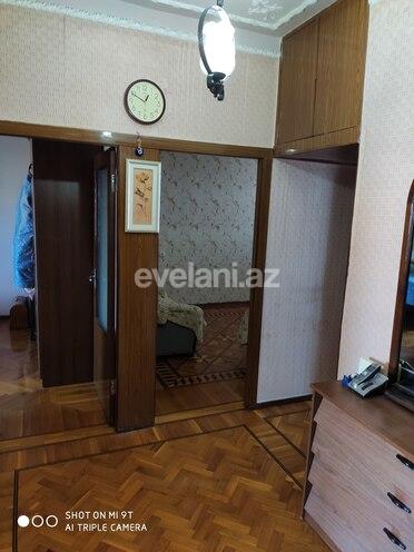 Satılır, köhnə tikili, 3 otaqlı, 70 m², 9-cu mikrorayon q.