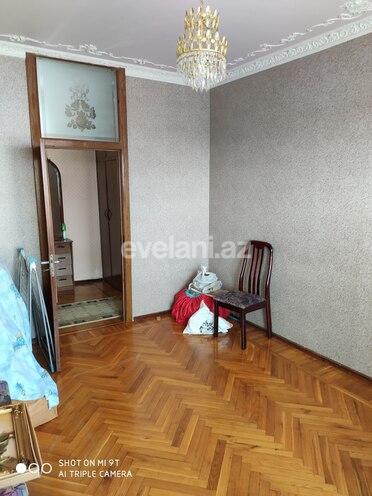 Satılır, köhnə tikili, 3 otaqlı, 70 m², 9-cu mikrorayon q.