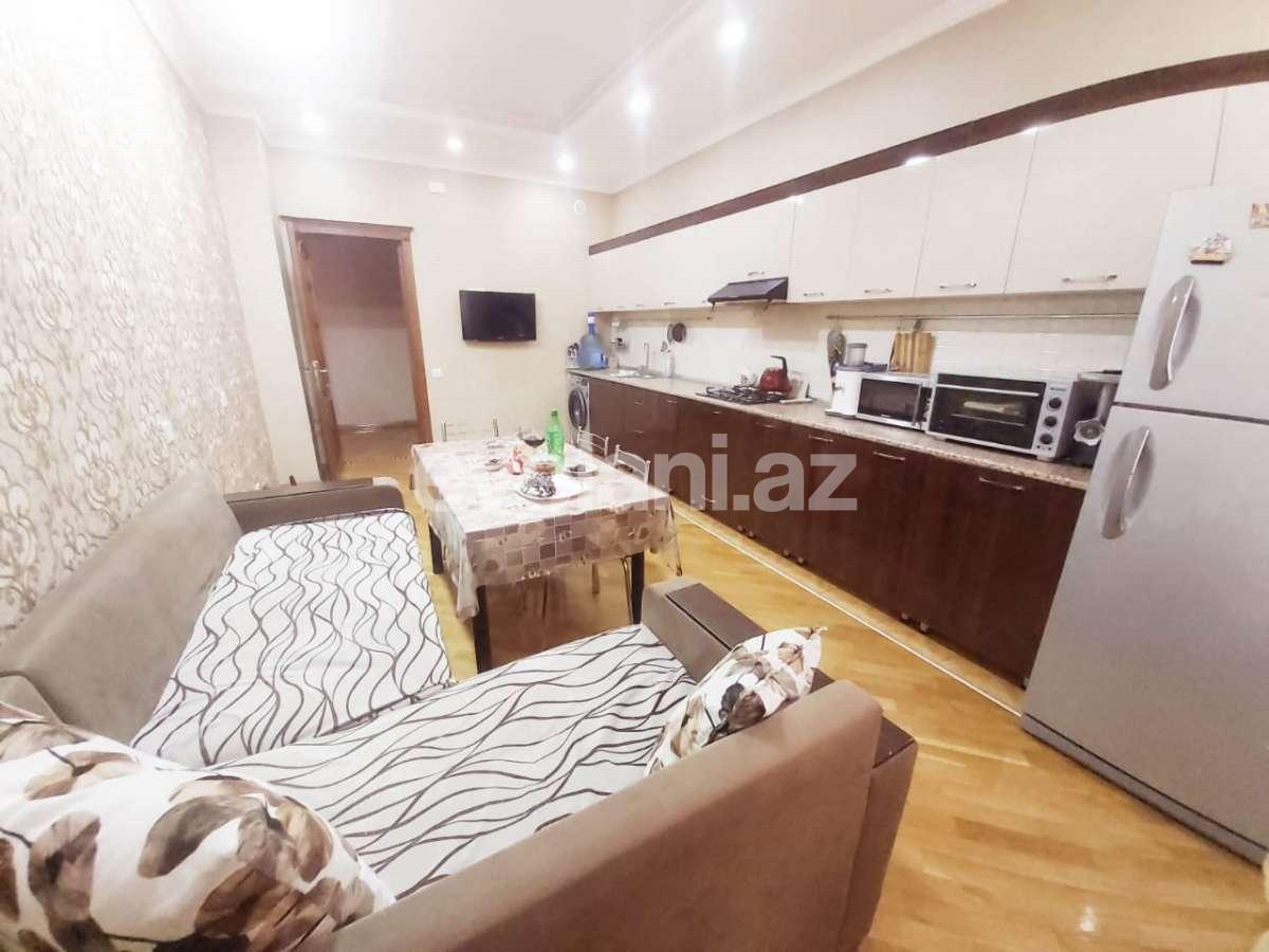 Продаётся, новостройка, 3-комнаты, 173 m², Насими m.