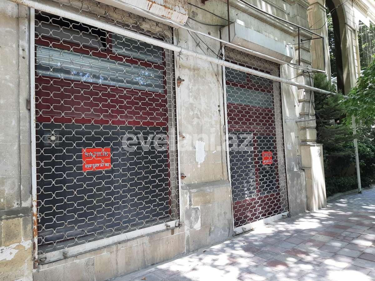 Satılır, obyekt, 144 m², 28 may m.