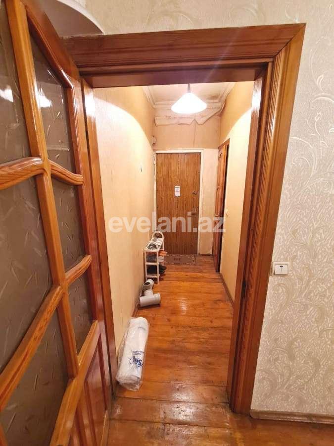 Satılır, köhnə tikili, 3 otaqlı, 80 m², Azadlıq prospekti m.