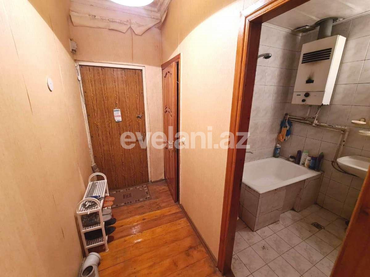 Satılır, köhnə tikili, 3 otaqlı, 80 m², Azadlıq prospekti m.