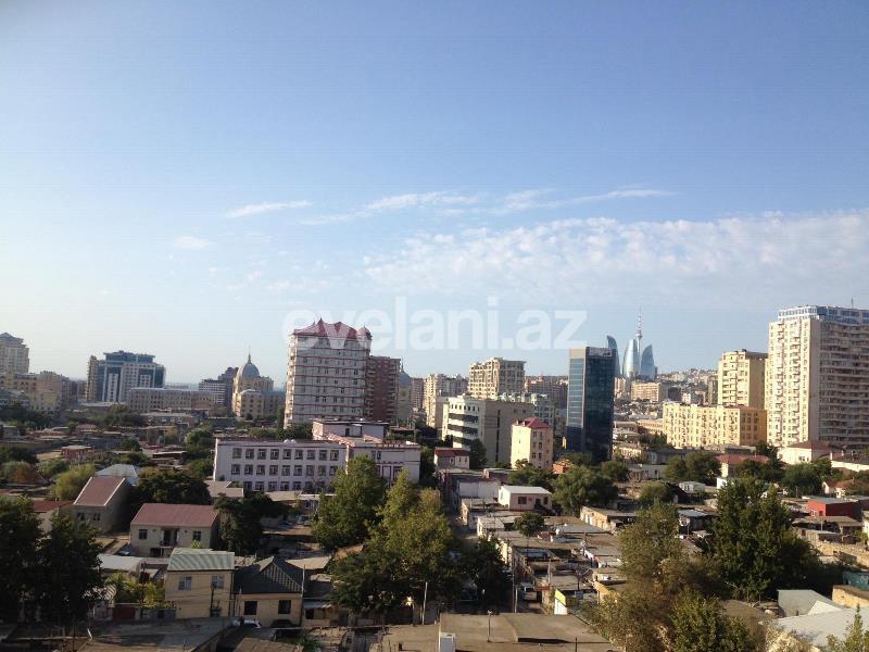 Kirayə verilir, yeni tikili, 3 otaqlı, 130 m², Nizami m.