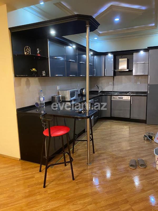 Kirayə verilir, yeni tikili, 3 otaqlı, 130 m², Bakı, Yasamal r, Nizami m.