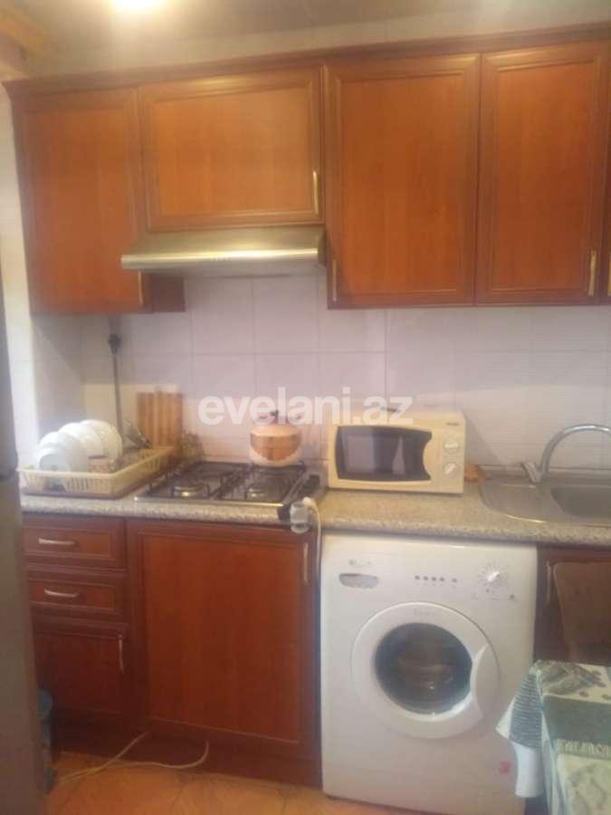 Satılır, köhnə tikili, 1 otaqlı, 28 m², Bakı, Nəsimi r, 28 may m.