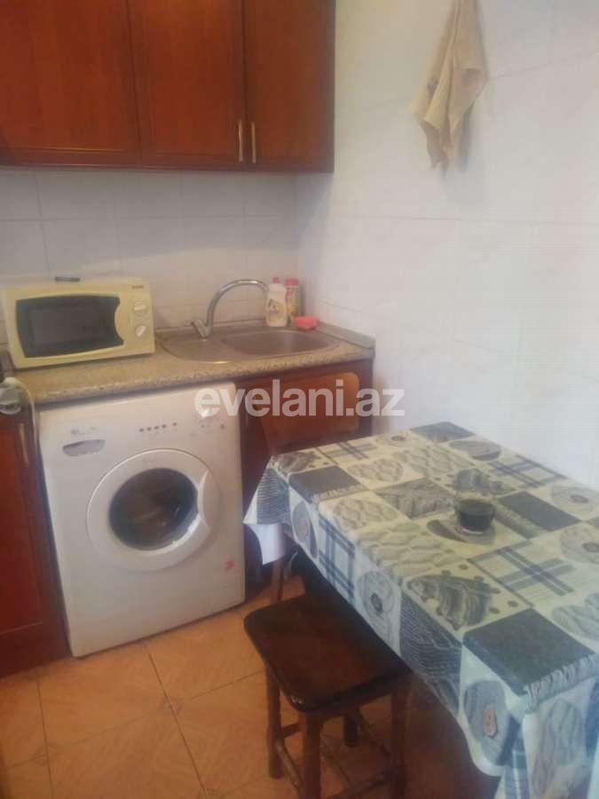 Satılır, köhnə tikili, 1 otaqlı, 28 m², Bakı, Nəsimi r, 28 may m.