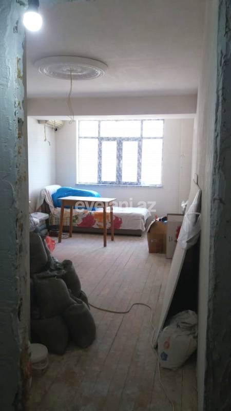 Satılır, köhnə tikili, 2 otaqlı, 46 m², Montin q.