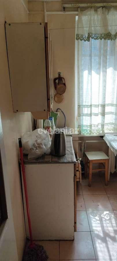 Продаётся, вторичка, 3-комнаты, 80 m², Элмляр Академиясы m.