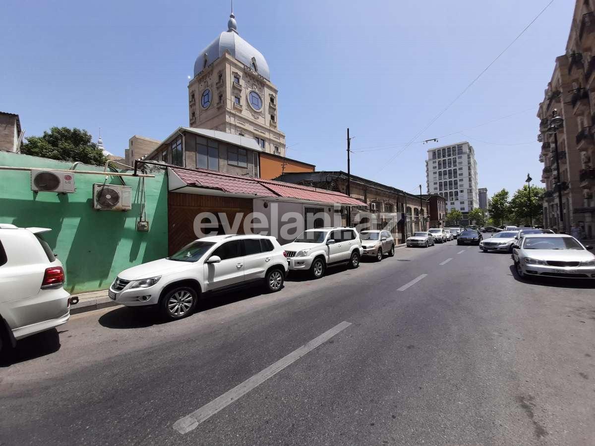 Sale, object, 190 m², Nizami m.