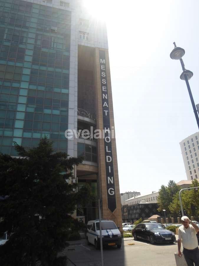 Satılır, yeni tikili, 4 otaqlı, 195 m², Gənclik m.