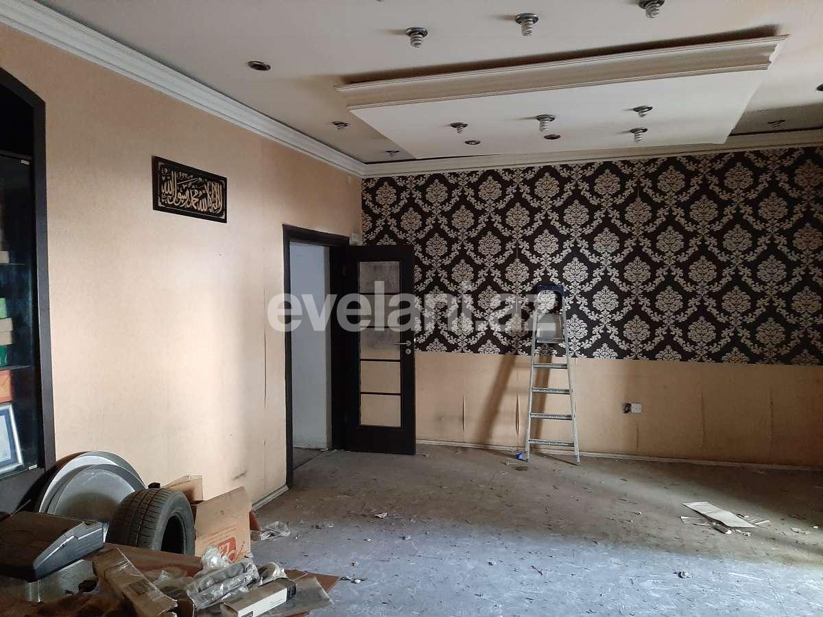 Satılır, obyekt, 70 m², 28 may m.