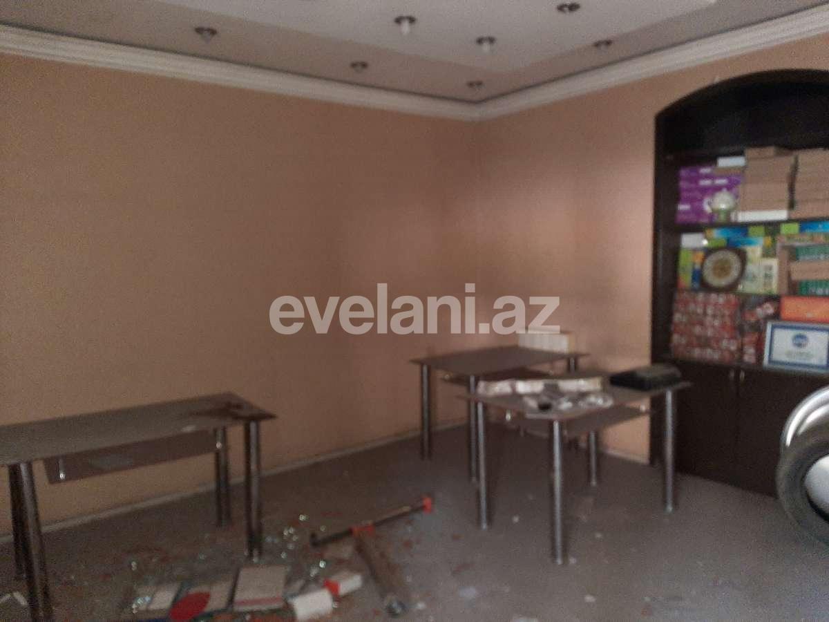 Satılır, obyekt, 70 m², 28 may m.