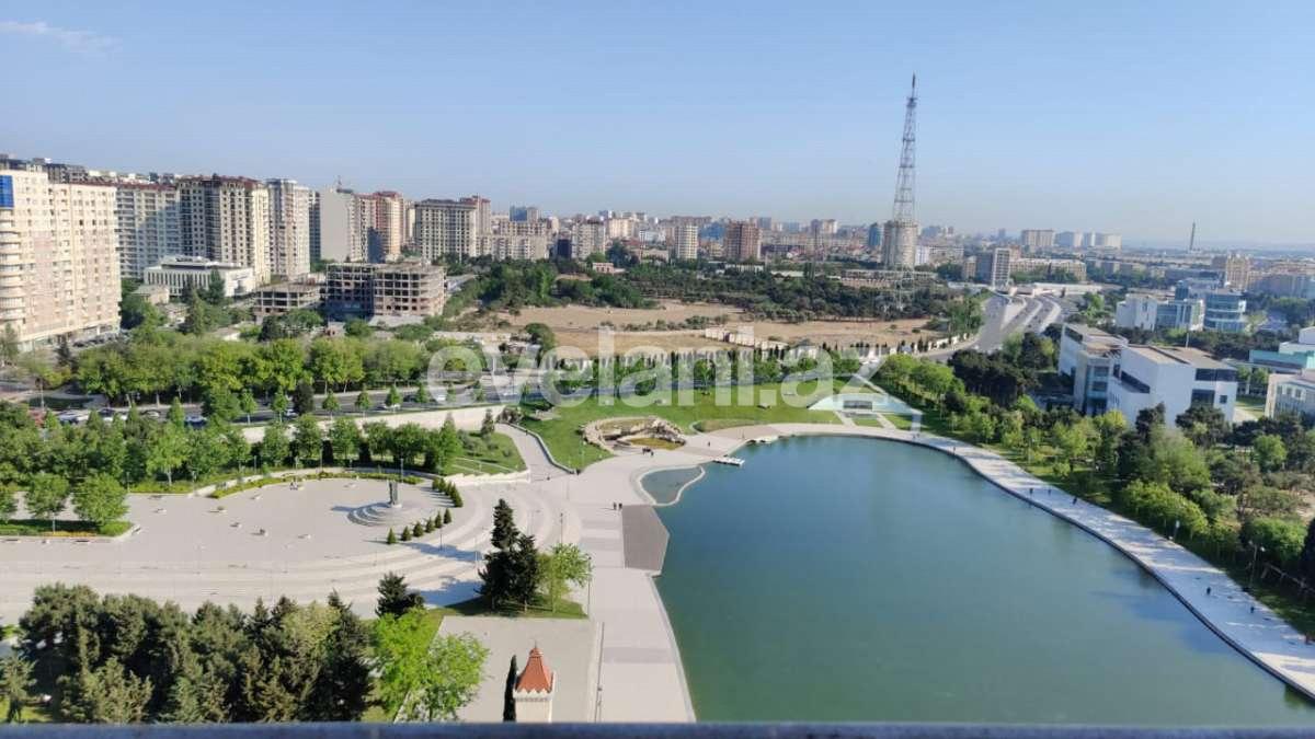 Satılır, yeni tikili, 3 otaqlı, 165 m², Gənclik m.