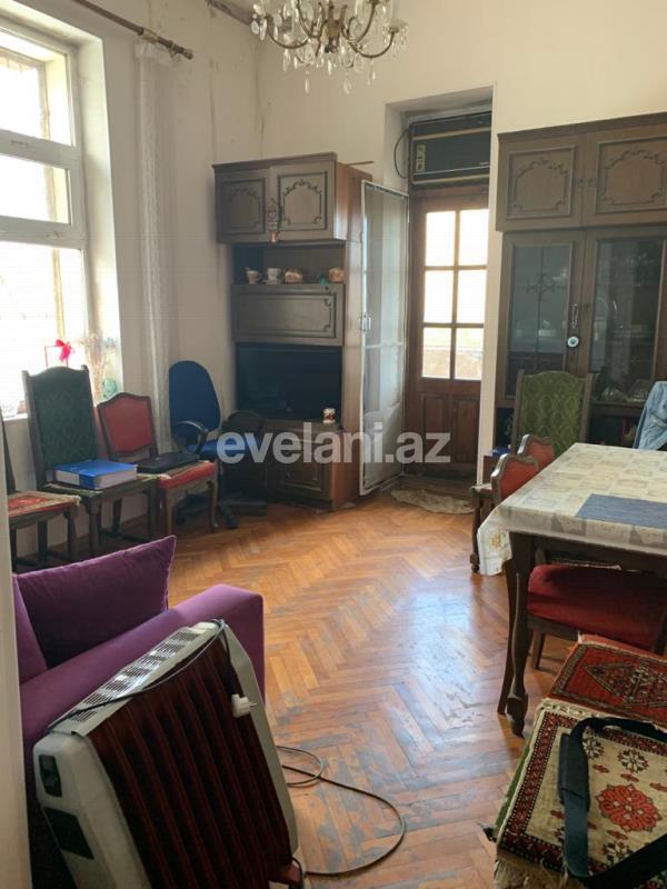 Satılır, köhnə tikili, 3 otaqlı, 50 m², 28 may m.