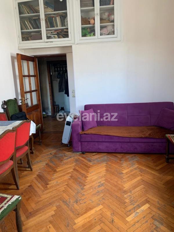 Satılır, köhnə tikili, 3 otaqlı, 50 m², 28 may m.