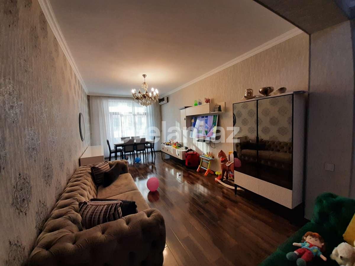 Satılır, yeni tikili, 2 otaqlı, 102 m², Bakı, Xətai r, Şah İsmayıl Xətai m.