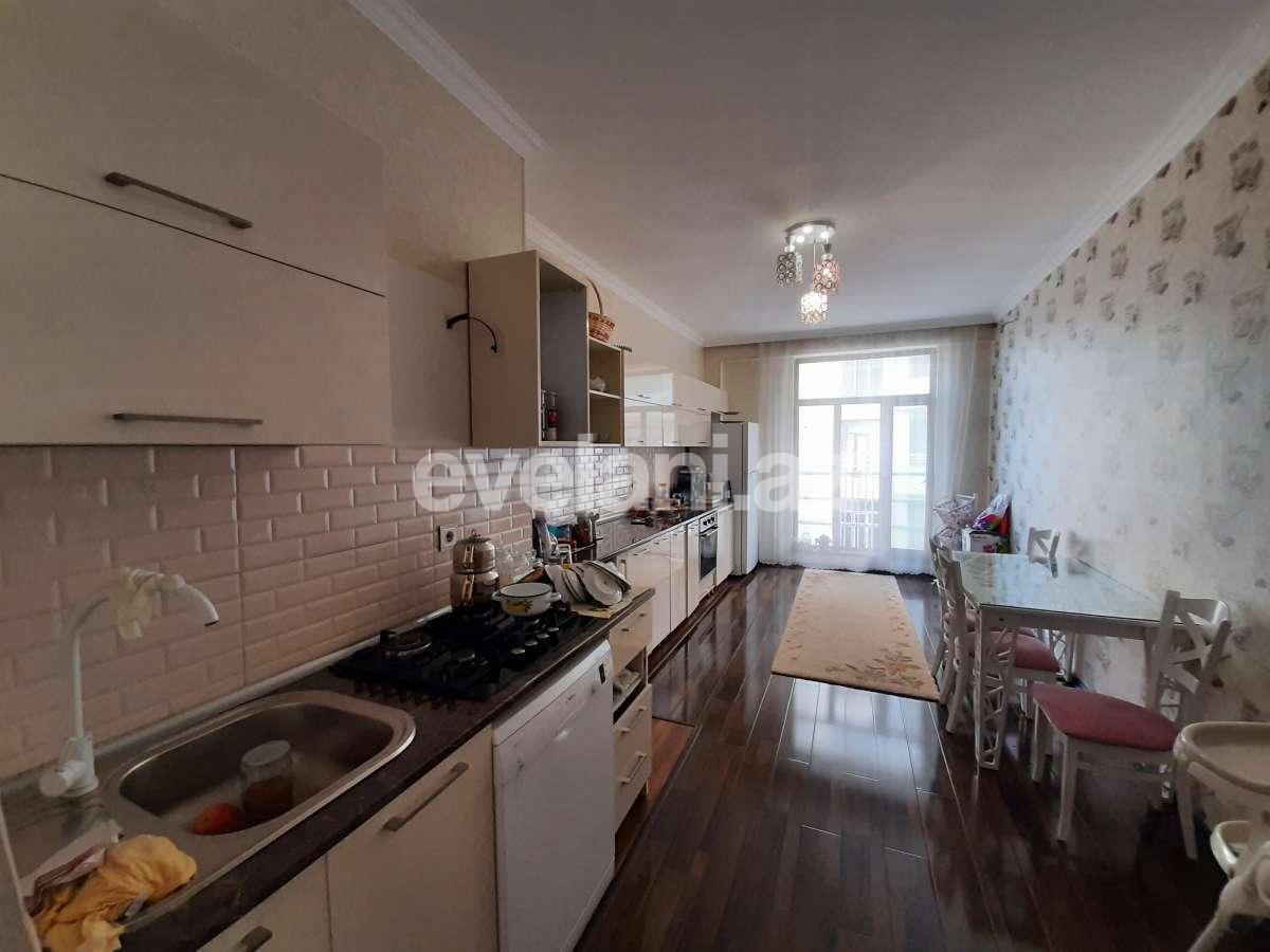 Satılır, yeni tikili, 2 otaqlı, 102 m², Bakı, Xətai r, Şah İsmayıl Xətai m.