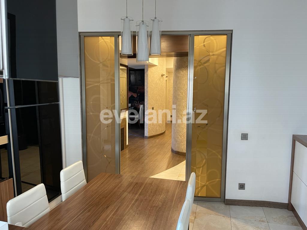 Satılır, yeni tikili, 5 otaqlı, 186 m², Şah İsmayıl Xətai m.
