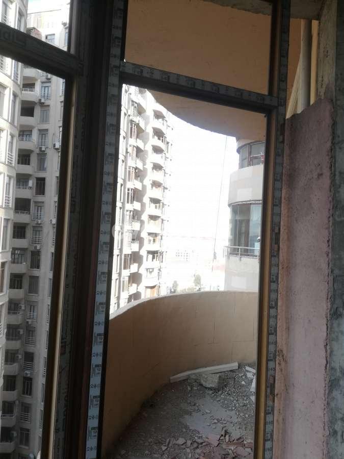 Satılır, yeni tikili, 4 otaqlı, 192 m², Şah İsmayıl Xətai m.