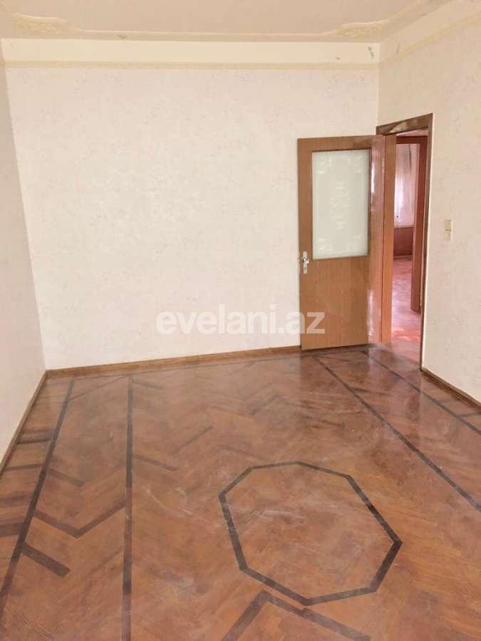 Satılır, köhnə tikili, 3 otaqlı, 80 m², Bakı, Xətai r, Həzi Aslanov q, Həzi Aslanov m.