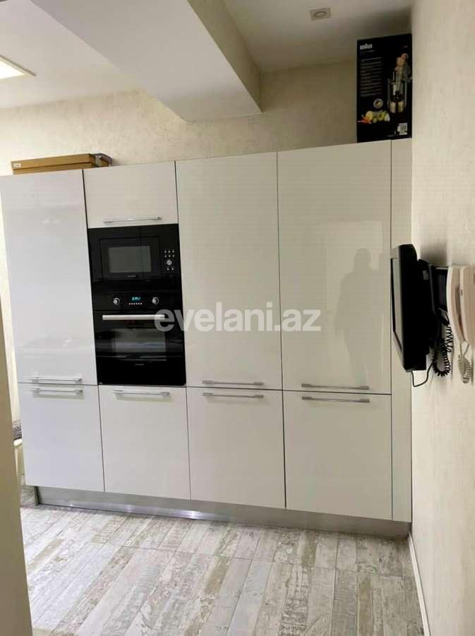 Satılır, yeni tikili, 4 otaqlı, 195 m², Elmlər Akademiyası m.