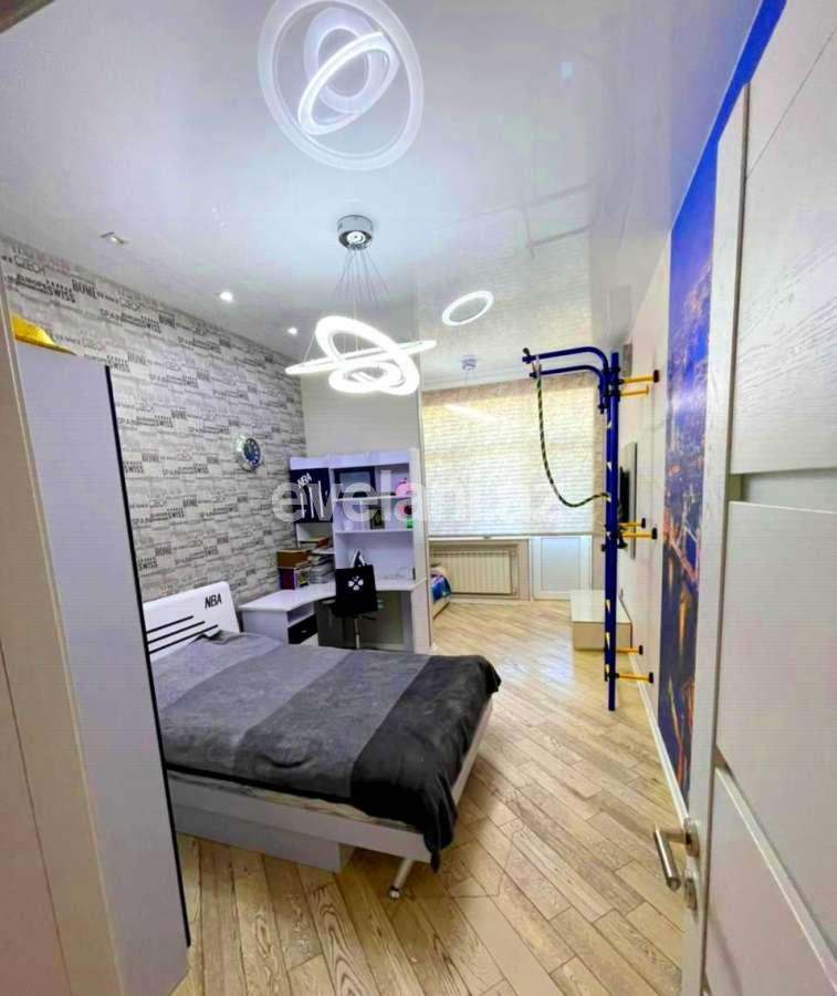 Satılır, yeni tikili, 4 otaqlı, 195 m², Elmlər Akademiyası m.