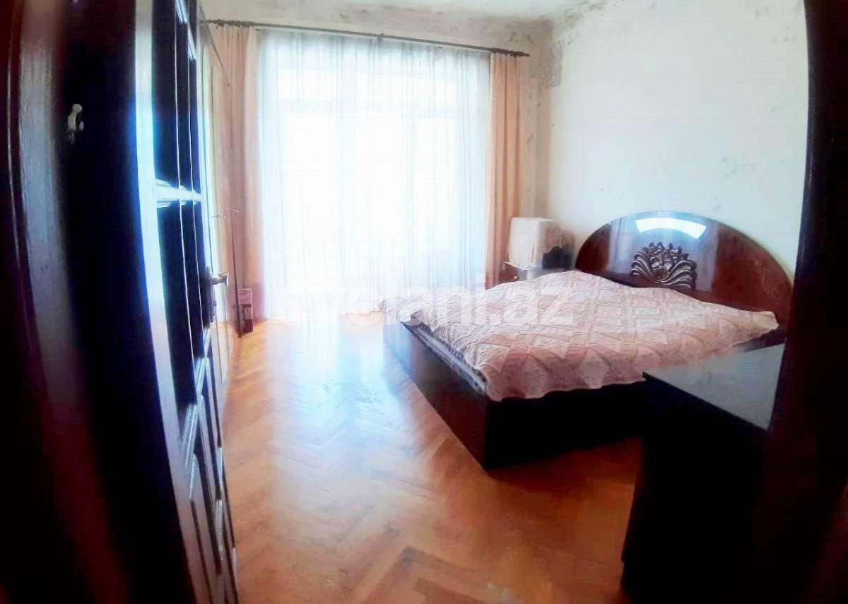 Продаётся, вторичка, 2-комнаты, 68 m², 28 мая m.