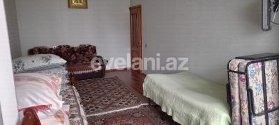 Satılır, köhnə tikili, 2 otaqlı, 60 m², Bakı, Xətai r, Həzi Aslanov q, Həzi Aslanov m.