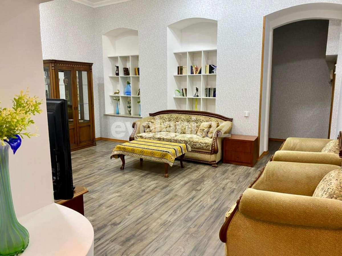Kirayə verilir, yeni tikili, 3 otaqlı, 110 m², Sahil m.