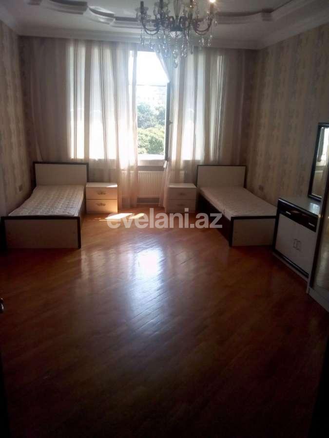 Rent, new building, 3 room, 140 m², Baku, Nasimi r.