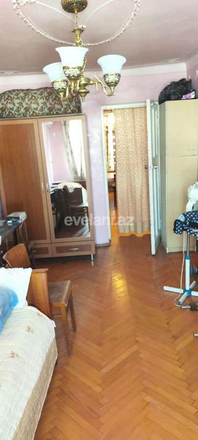 Satılır, köhnə tikili, 3 otaqlı, 70 m², Elmlər Akademiyası m.